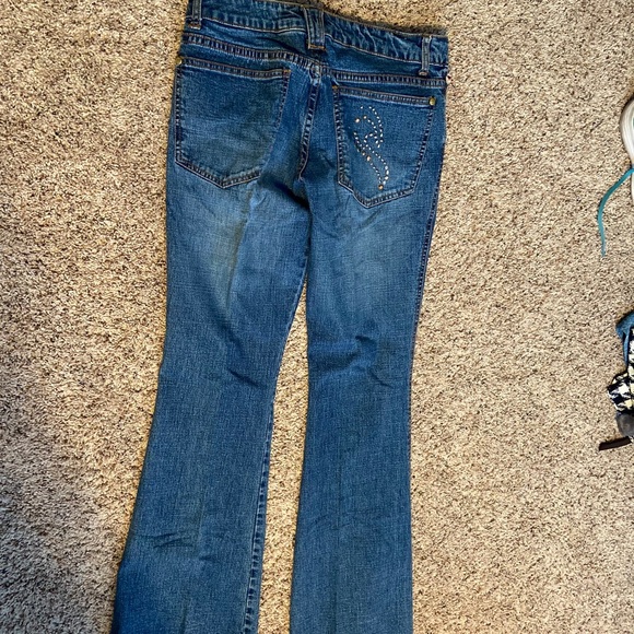 Jean - Picture 3 of 4